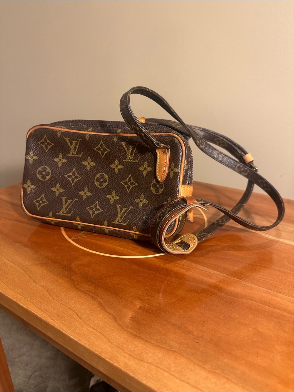 Authentic Louis Vuitton Marly Bandouliere Monogram Crossbody Shoulder Bag.